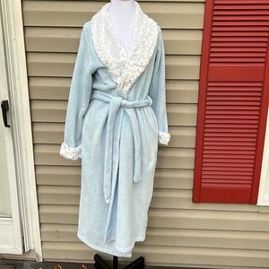 Madison Intimates womens fluffy full length robe